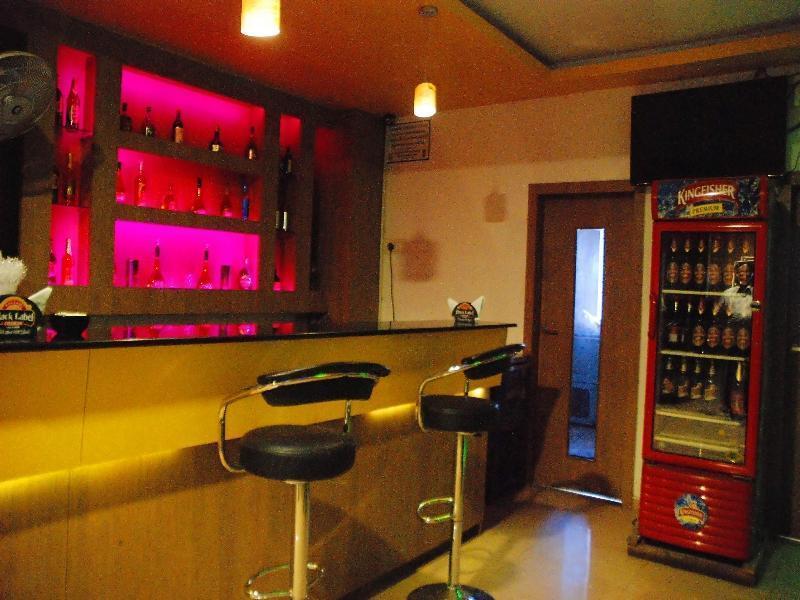 Hotel Pon Amutha Karūr Zewnętrze zdjęcie